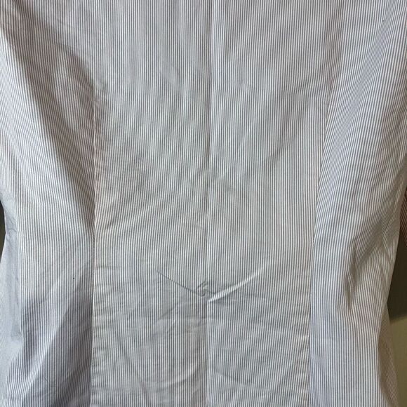 Ann Taylor Factory Petite Striped 3/4 Sleeve Ruffle Front Blouse Size 0P - Picture 4 of 7